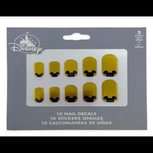 Disney Parks- MICKEY MOUSE Icon Gold & Black shiny nail decals